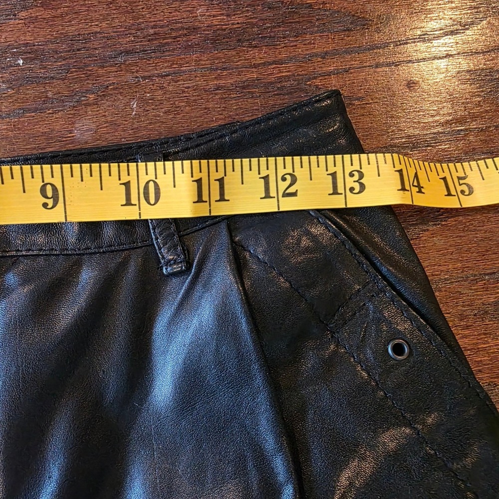 Intuition Vintage Black Leather Pants High Waisted Pleated Tapered Leg Womens‎ 8 - Picture 7 of 13